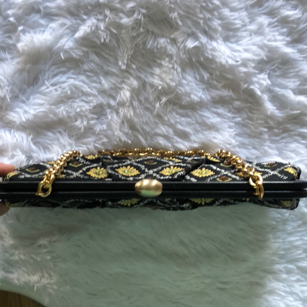 Stunning beaded Talbots evening bag. - Picture 6 of 7